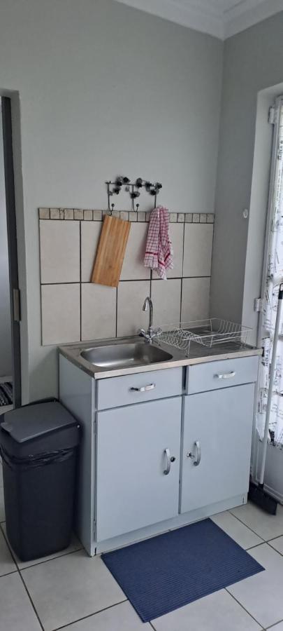The Cottage Unit Μπλουμφοντέιν Εξωτερικό φωτογραφία