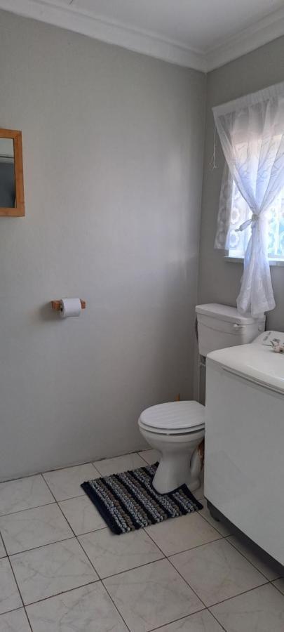 The Cottage Unit Μπλουμφοντέιν Εξωτερικό φωτογραφία